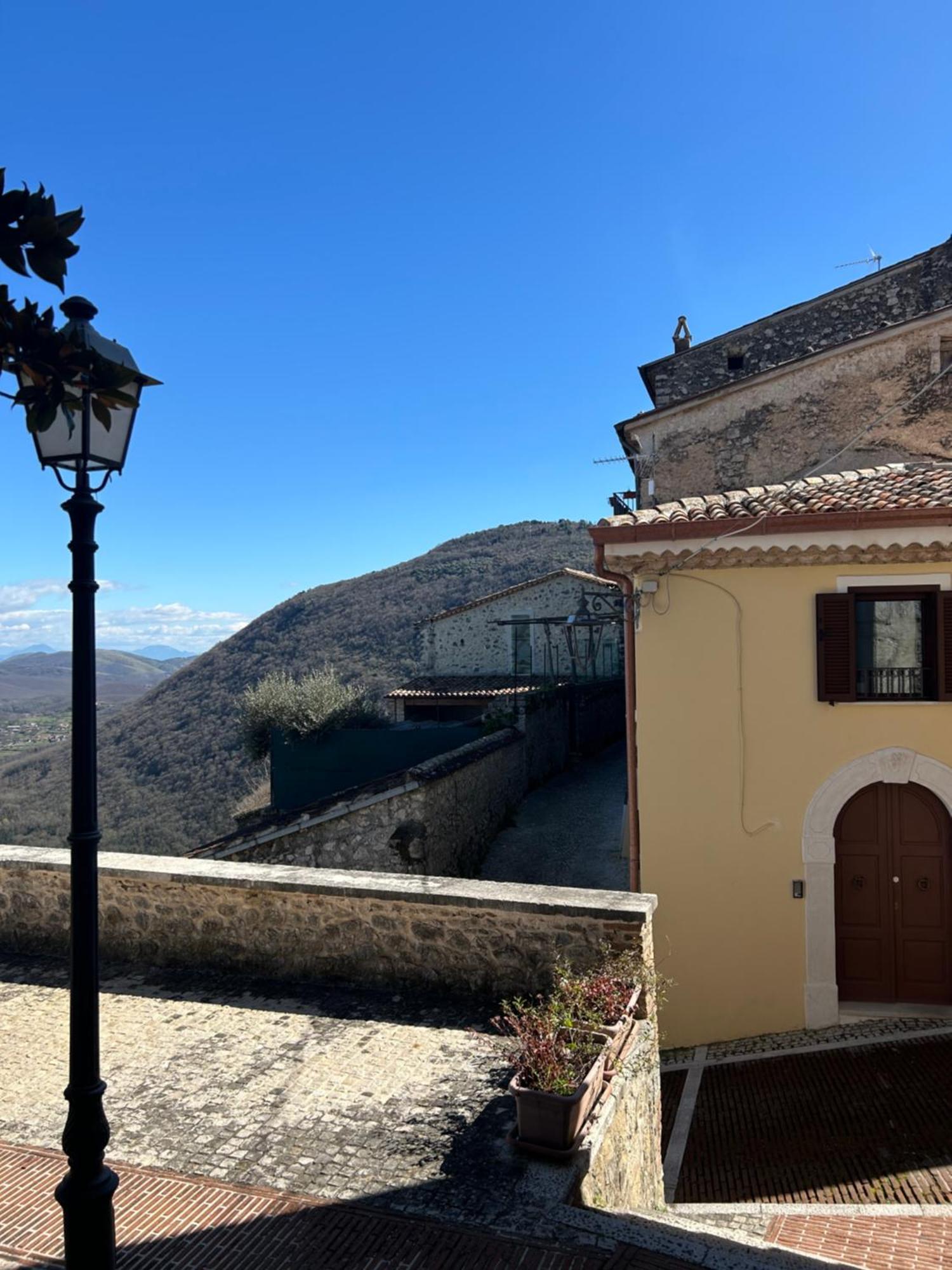 Residenza Il Panorama Della Ciociaria Panzió Castro dei Volsci Kültér fotó